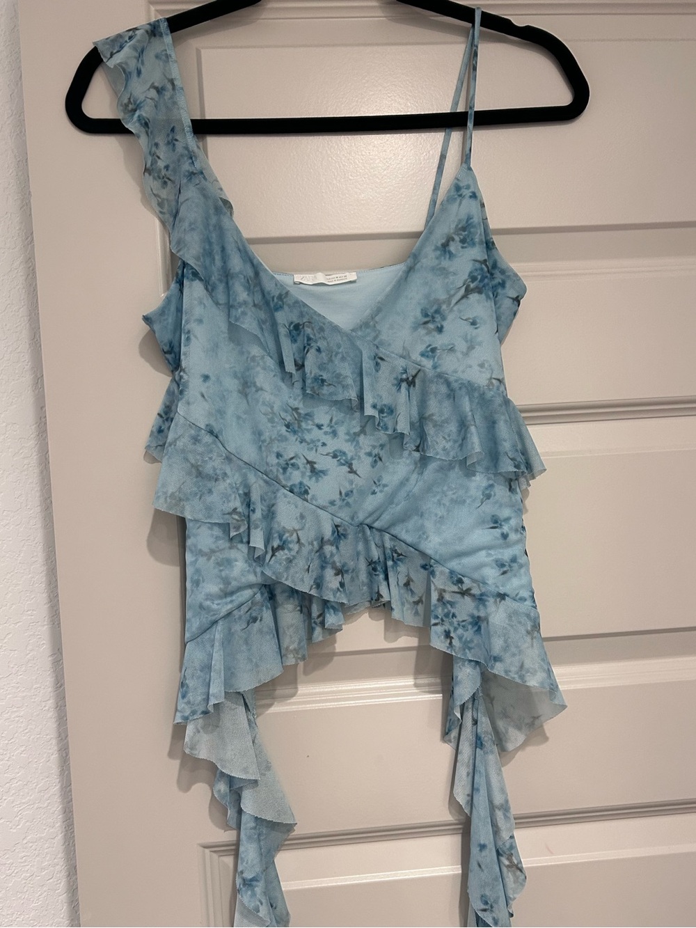 Zara Light Blue Floral Ruffle Cami Top – Asymmetric Hem Flowy Tank
